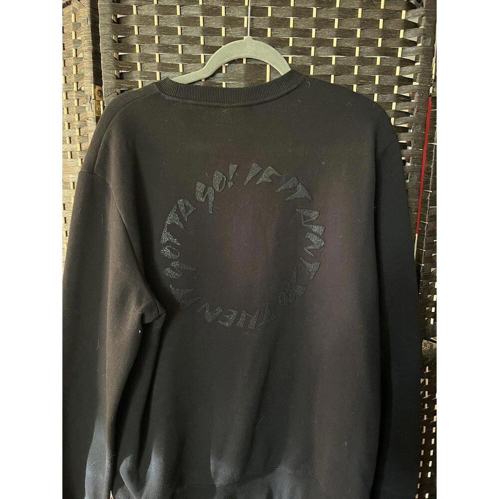 H&M If It Ain't XO Sweatshirt - Picture 4 of 5